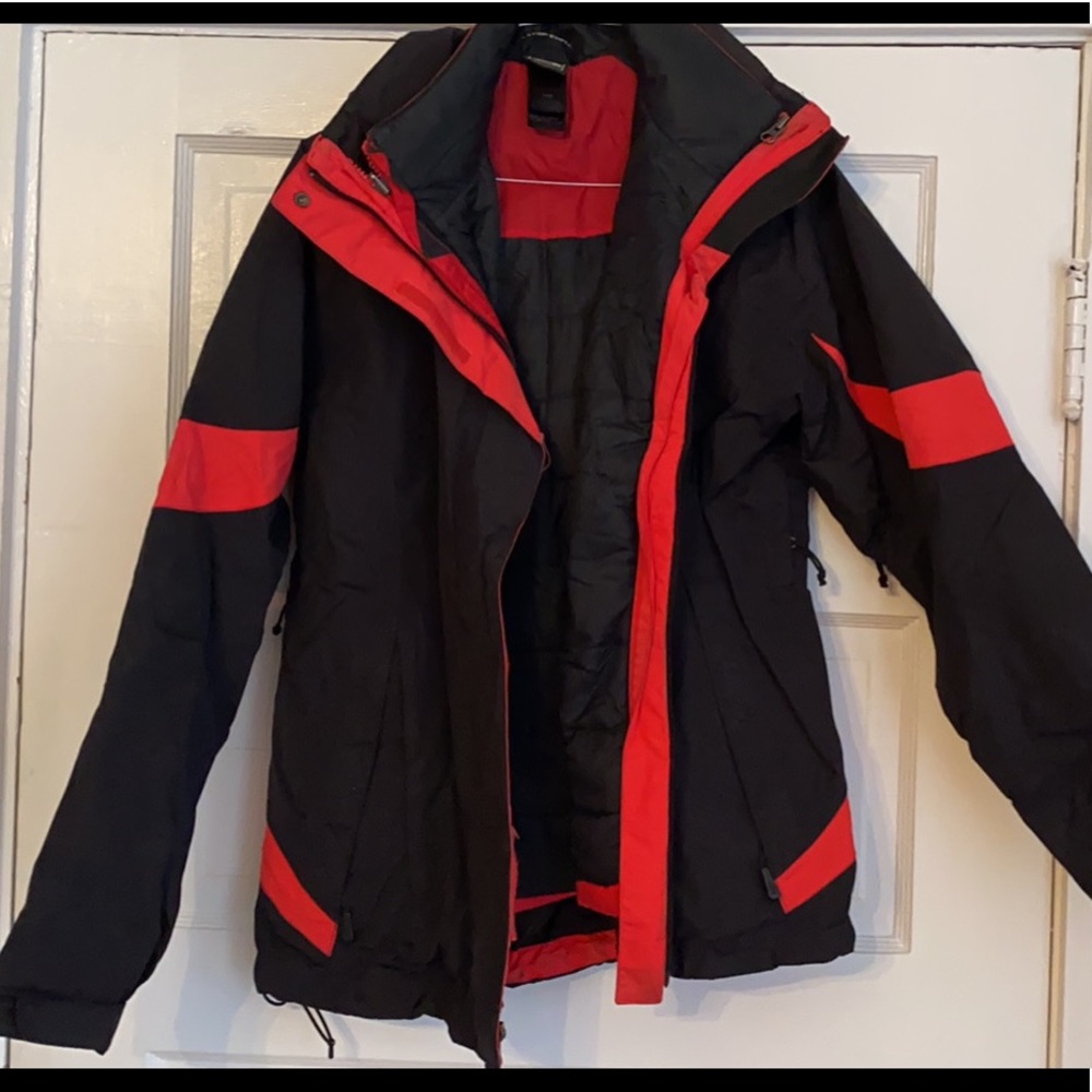 North face winter coat w/ lighter coat on inside